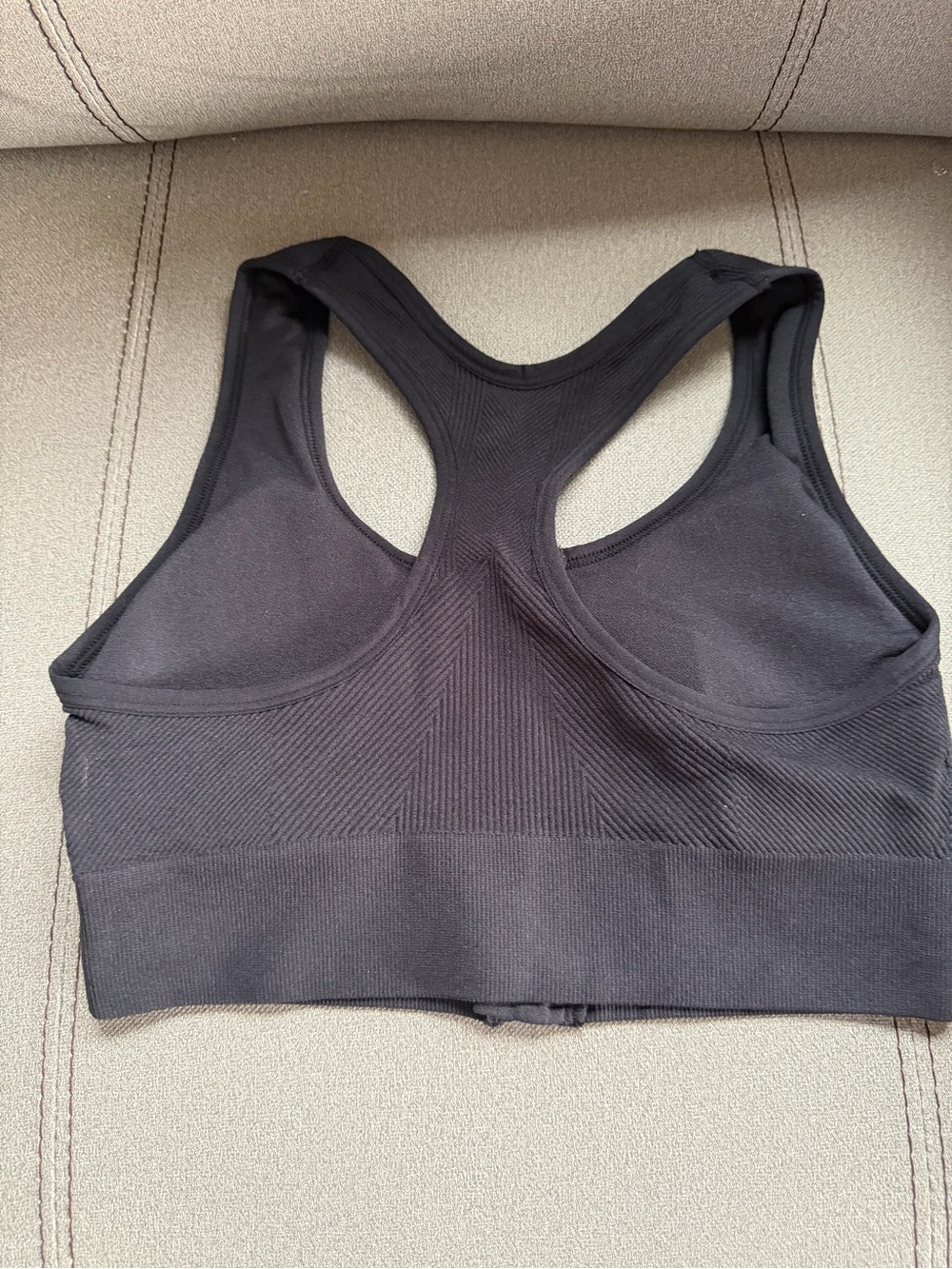 Newβ Balance Black Front-Zip Racerback Sports Bra - Picture 3 of 5